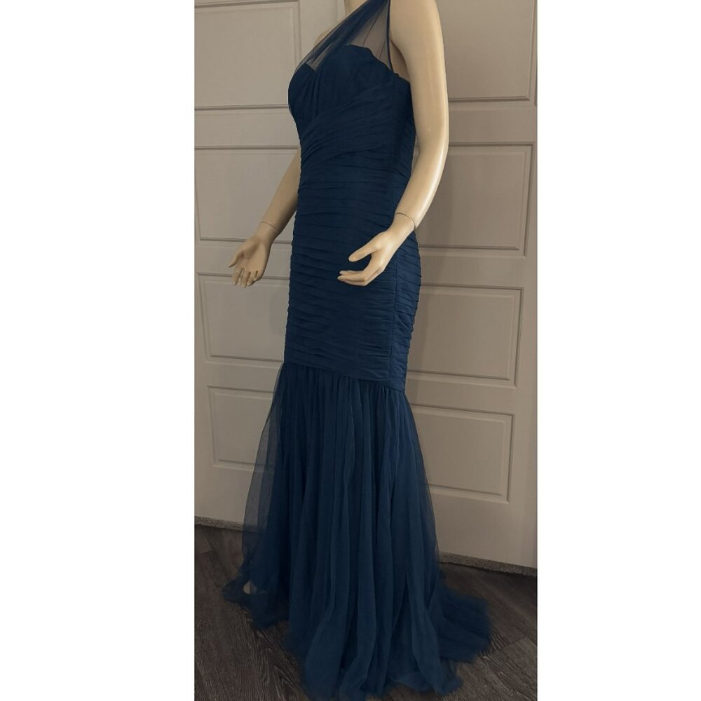 Amsale One Shoulder Tulle Mermaid Gown-Size 8 - Picture 8 of 8